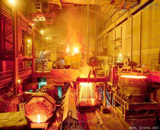 鋼鐵之戀-一位鋼鐵人為鋼鐵寫的頌歌！