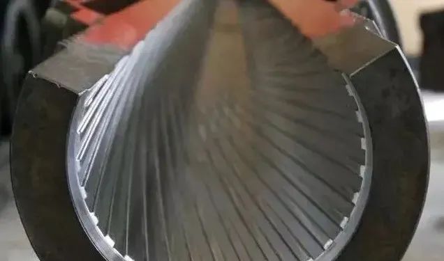 槍管為什么不能鑄造，非要用鐵棒鉆出來(lái)？ -2.jpg